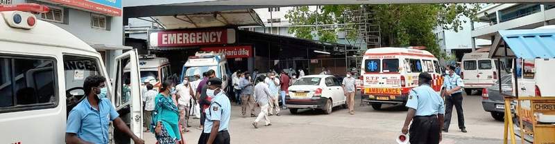 6 ambulances outside the emergency entrance at CMC on May 7th 2021. Join CMC in fighting the COVID-19 pandemic and donate now.